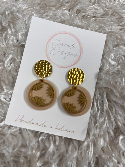 Luster Willa Gold Flower Earring