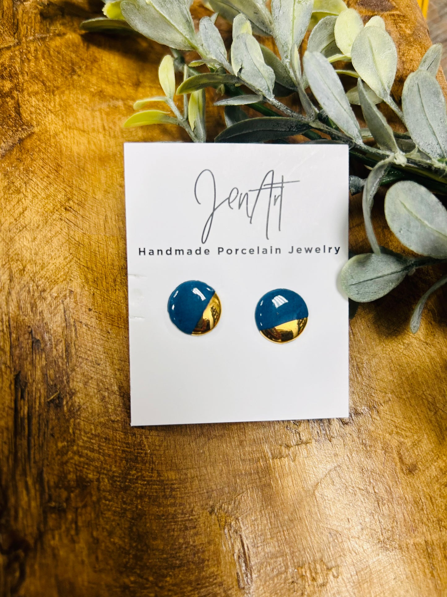 Navy/Luster Studs