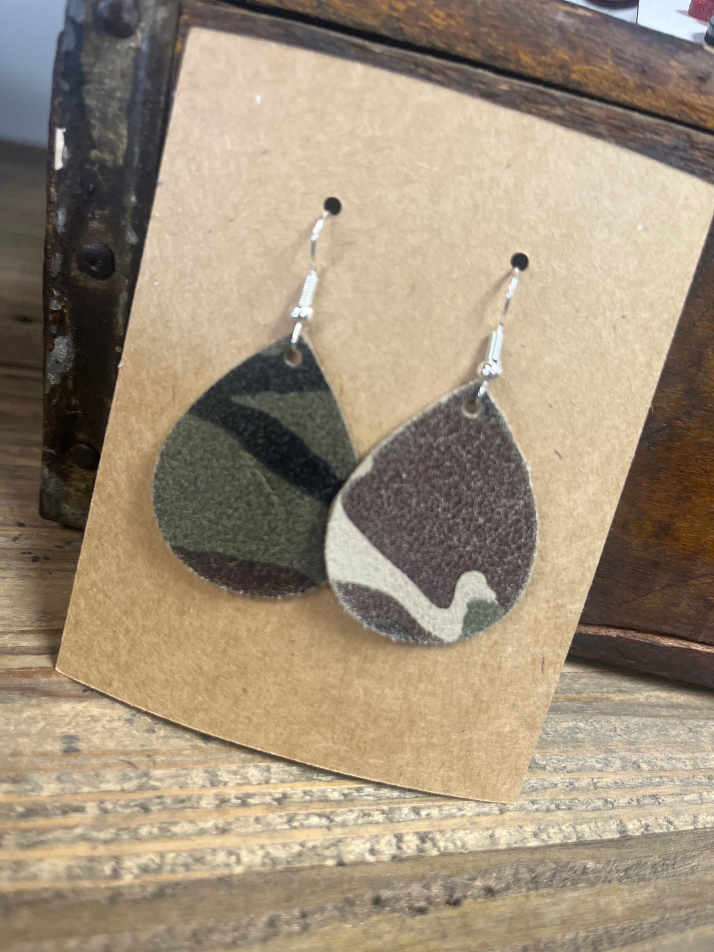 Camo Leather Teardrop Med